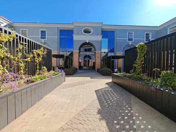 338 m² Commercial space