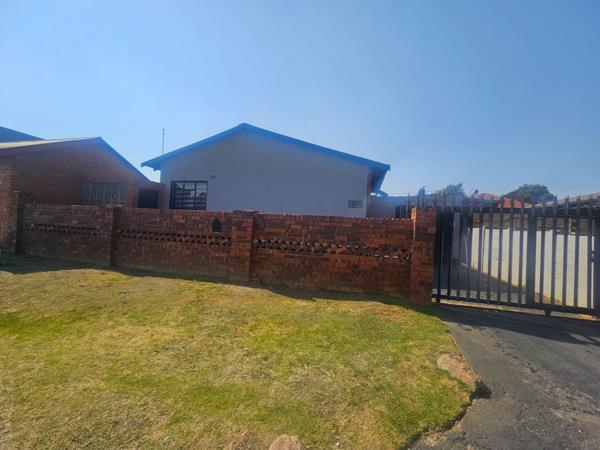 2 Bedroom House