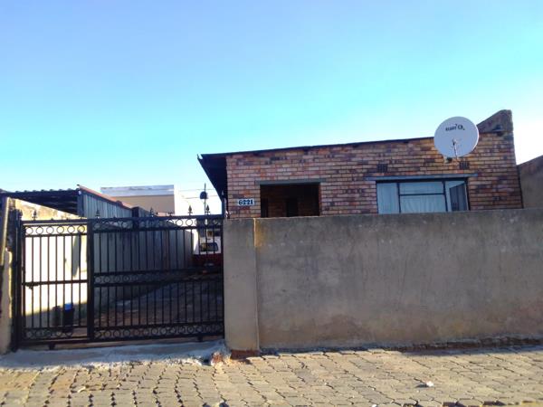 2 Bedroom House