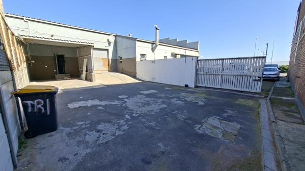 571 m² Industrial space