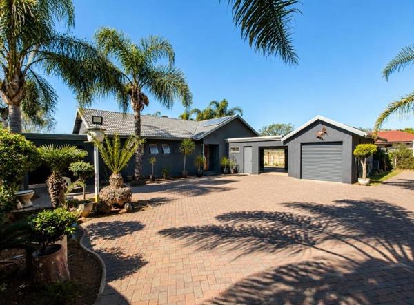 5 Bedroom House