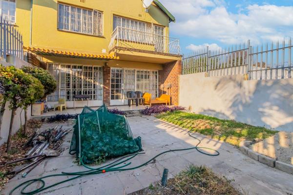 3 Bedroom Townhouse