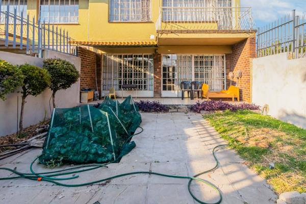 3 Bedroom Townhouse