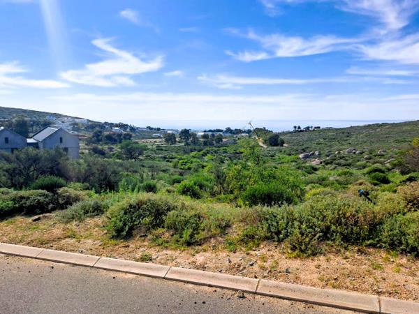 405 m² Land