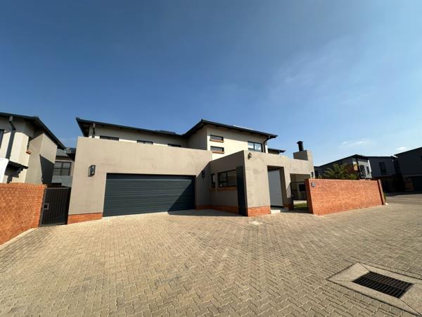 4 Bedroom Townhouse