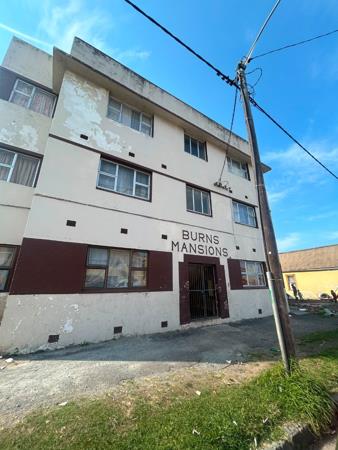 5 Bedroom Apartment