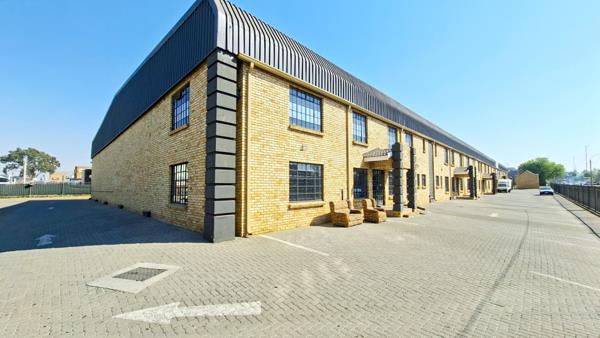 734 m² Industrial space