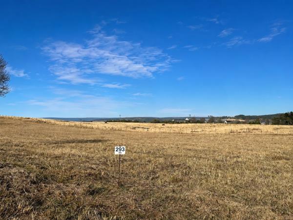 1 600 m² Land
