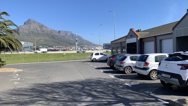 236 m² Industrial space