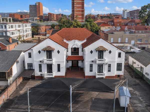 1 399 m² Commercial space