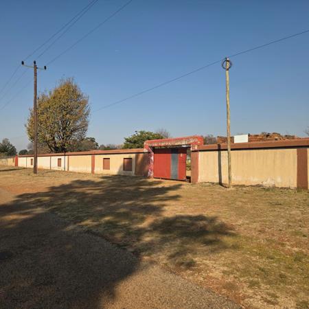 2.5 ha Land