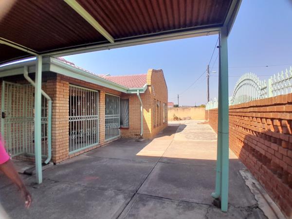 2 Bedroom House