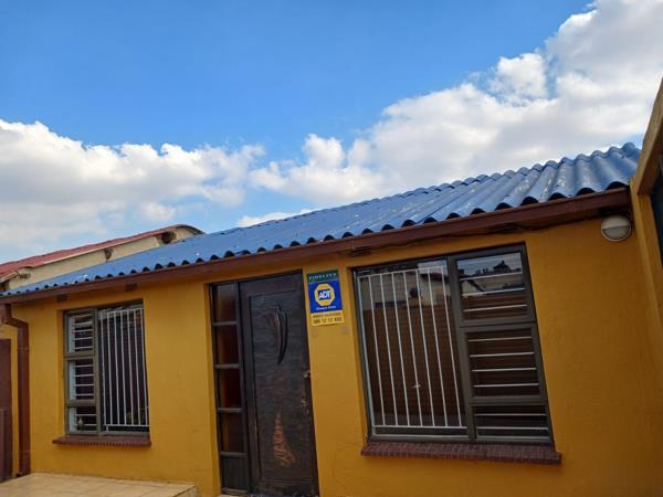 1 Bedroom House