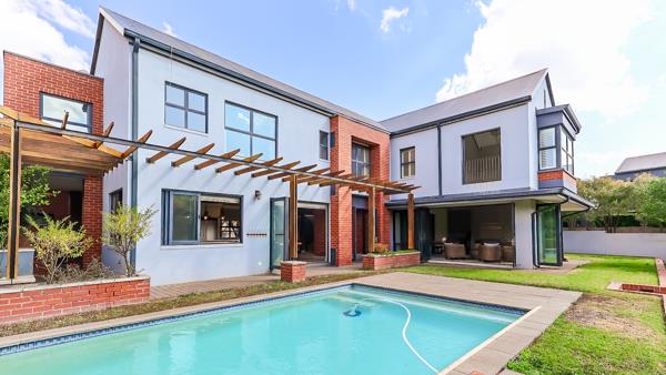 5 Bedroom House
