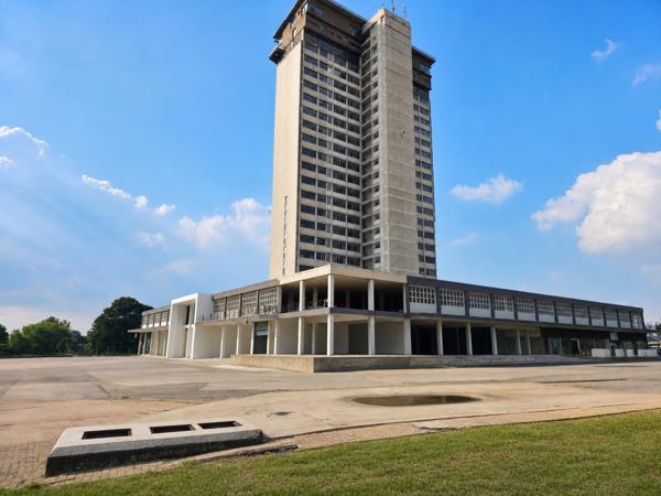 4 400 m² Commercial space