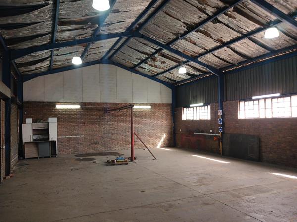280 m² Industrial space