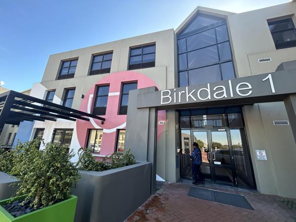 355 m² Commercial space