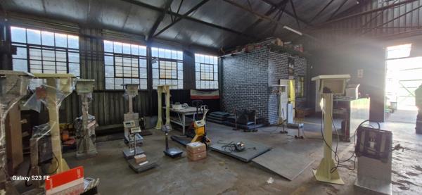 380 m² Industrial space