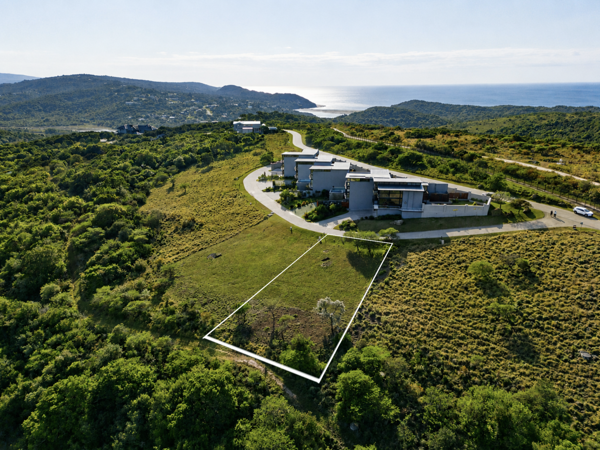 806 m² Land