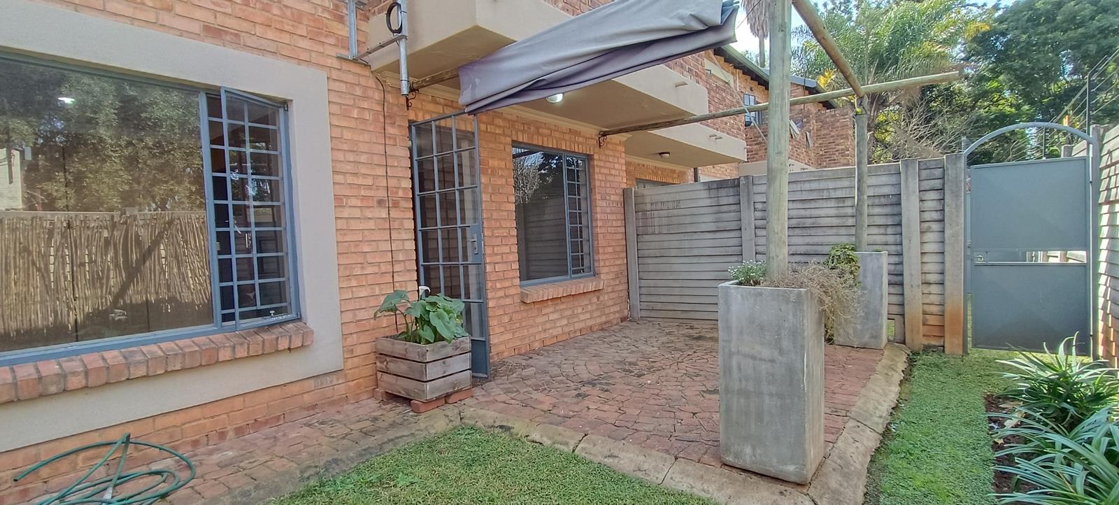 2 Bedroom Townhouse in Rietfontein
