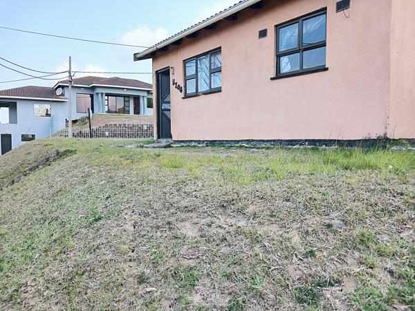 2 Bedroom House