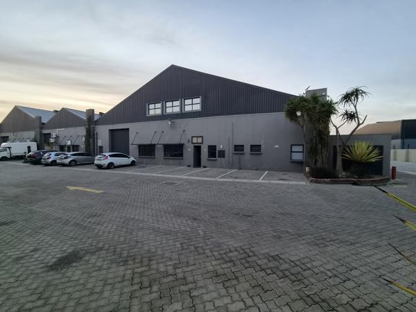 1 054 m² Industrial space