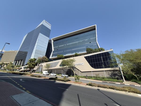 655 m² Commercial space