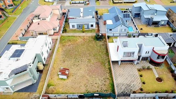 661 m² Land