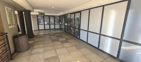 63 m² Commercial space