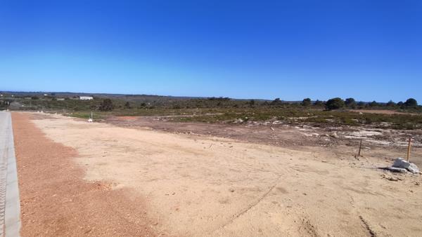 1 770 m² Land