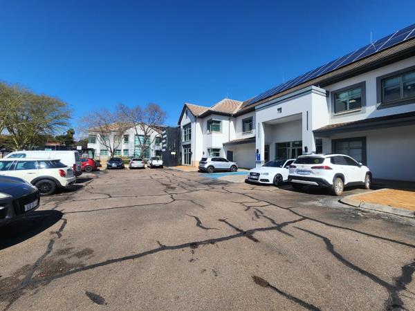 330 m² Commercial space