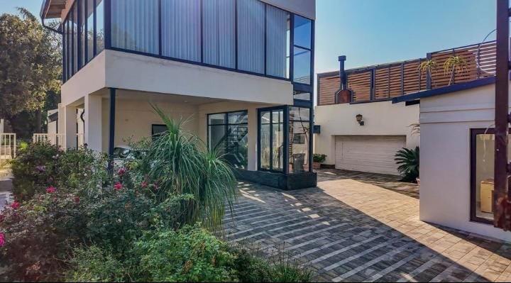 5 Bedroom House in Craigavon