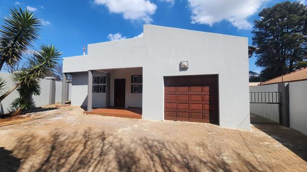 10 Bedroom House