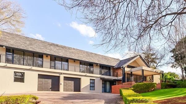 5 Bedroom House