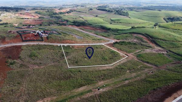 4 273 m² Land