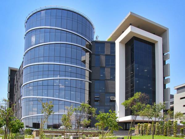 349 m² Commercial space