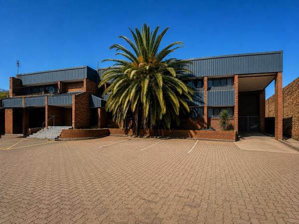 2 400 m² Industrial space