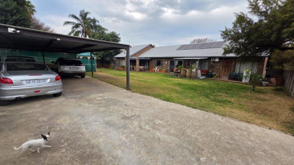 5 Bedroom House