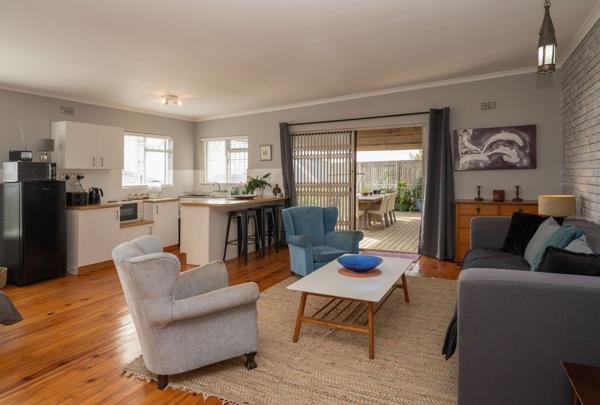 1 Bedroom Garden Cottage
