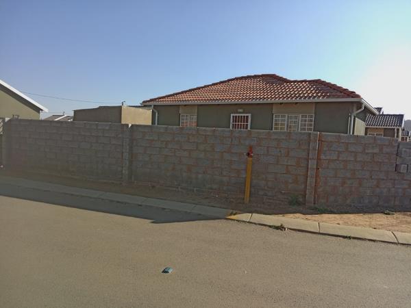 2 Bedroom House