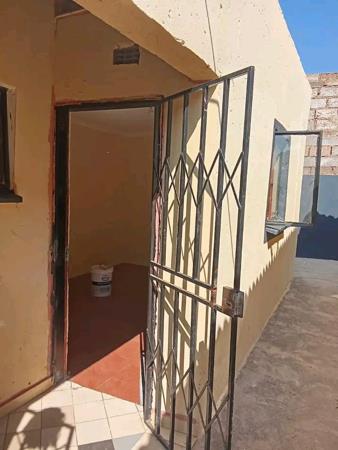 1 Bedroom Garden Cottage