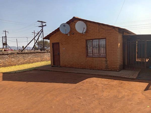 2 Bedroom House