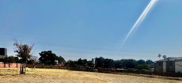 822 m² Land