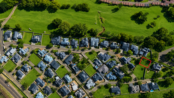 521 m² Land