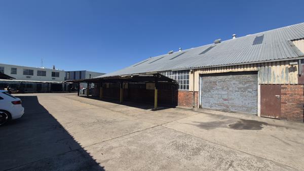 684 m² Industrial space
