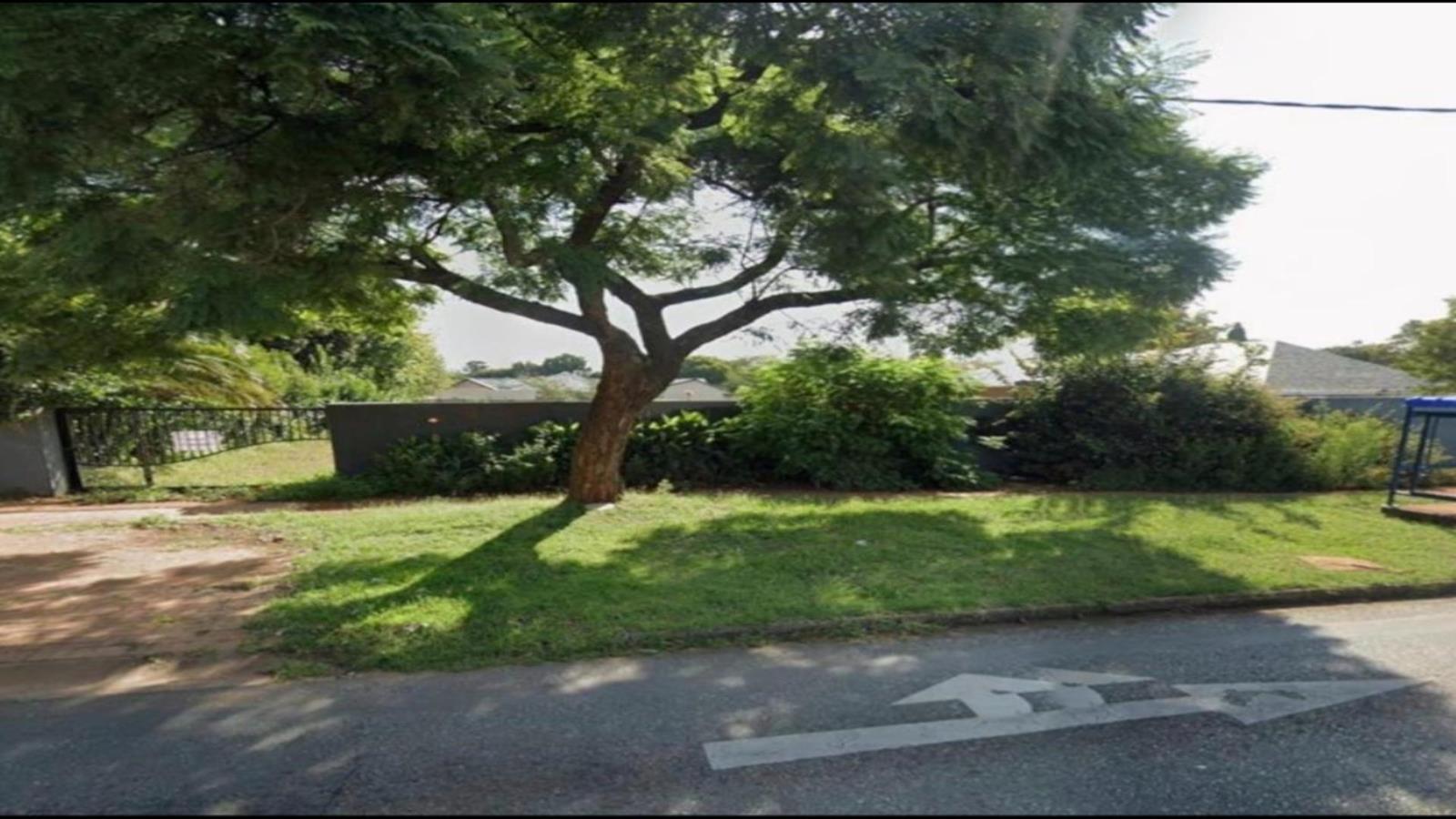 1 383 m² Land available in Emmarentia