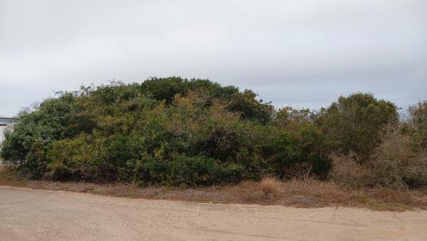 760 m² Land
