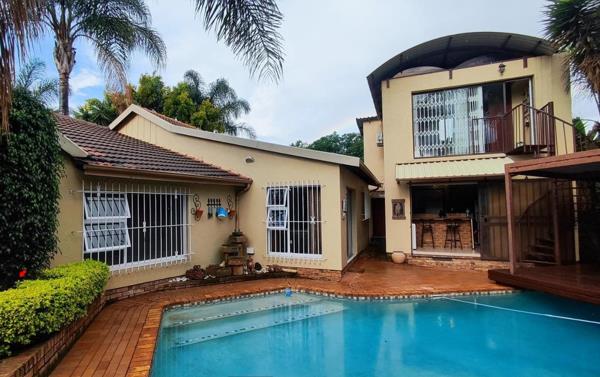 8 Bedroom House