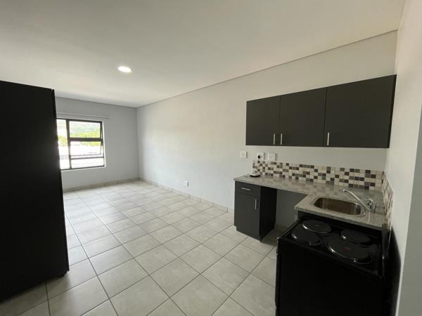 Studio Apartment