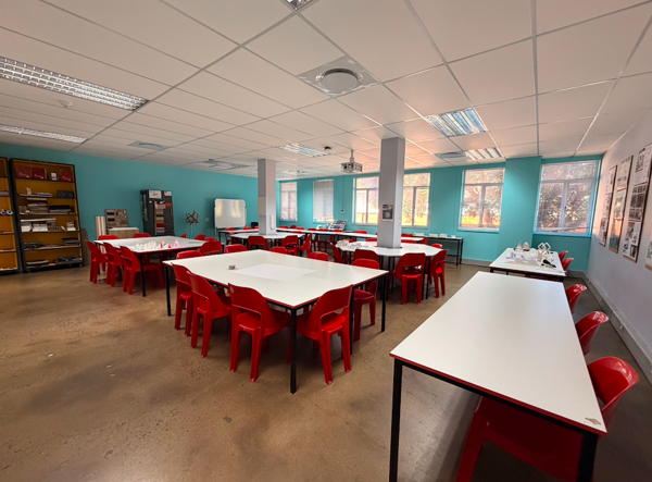 466 m² Commercial space